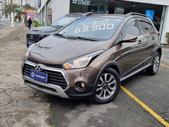 HYUNDAI HB20X 1.6 16V STYLE FLEX 4P MANUAL HYUNDAI HB20X 1.6 16V STYLE FLEX 4P MANUAL